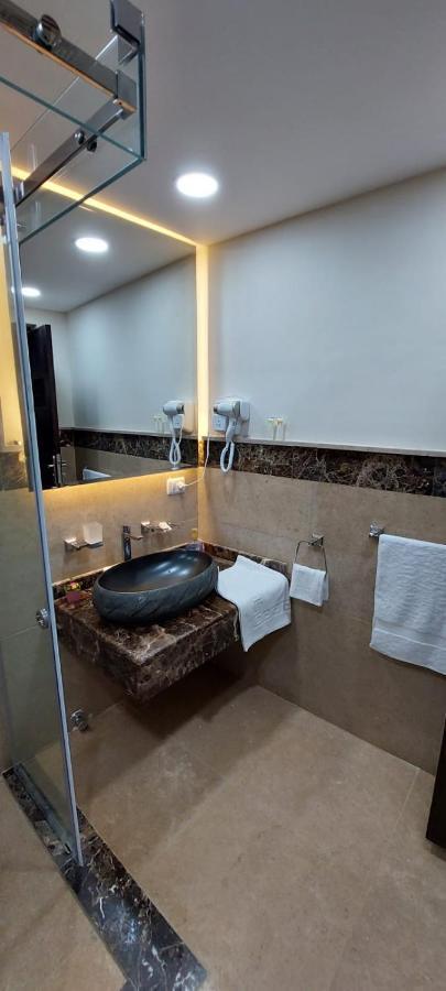 Apartment Marron 6 *